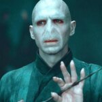 Fãs de Harry Potter Reagem Mal à Sugestão de Ralph Fiennes Sobre Substituição Controvertida de Voldemort