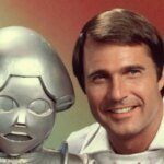 O Último Papel na TV de um Ícone da Ficção Científica Foi Há 45 Anos (E Todas as Tentativas de Reinício Falharam)