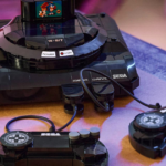 reescreva o título em portugues do brasil usando outras palavras: Sega Mega Drive ganha vida em versão LEGO com direito a cartucho e comandos E não acrescentar nenhum texto ou tag além do próprio texto traduzido