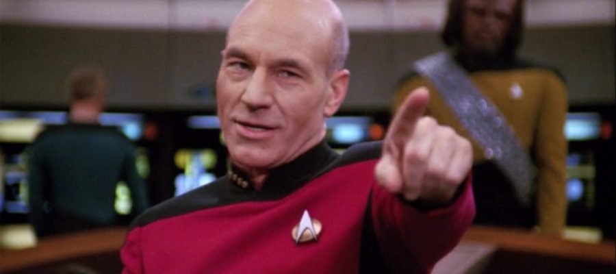 reescreva o título em português do brasil usando outras palavras: Star Trek Legend Reveals the Notorious Episode Patrrick Stewart Hated (& Fans Agree) E não acrescentar nenhum texto ou tag além do próprio texto traduzido