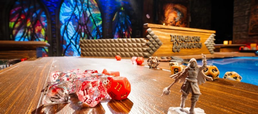 Entrevistas: Mestres de RPG Revelam Por Que a Série Agrada Tanto Iniciantes Quanto Veteranos