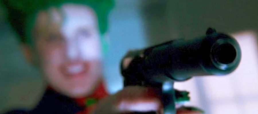 Este fracasso esquecido da TV da DC do início dos anos 2000 estava muito à frente do seu tempo.