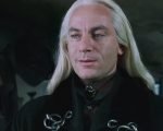 Jason Isaacs reage de forma impecável ao novo ator de Lucius Malfoy no reboot de Harry Potter
