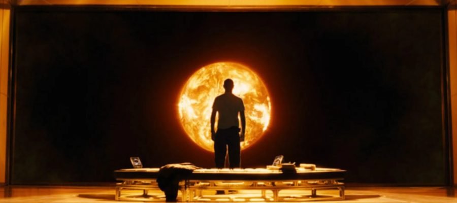 Sua chance de ver de graça o suspense de ficção científica esquecido de Chris Evans, ideal para fãs de Projeto Gemini, está prestes a acabar